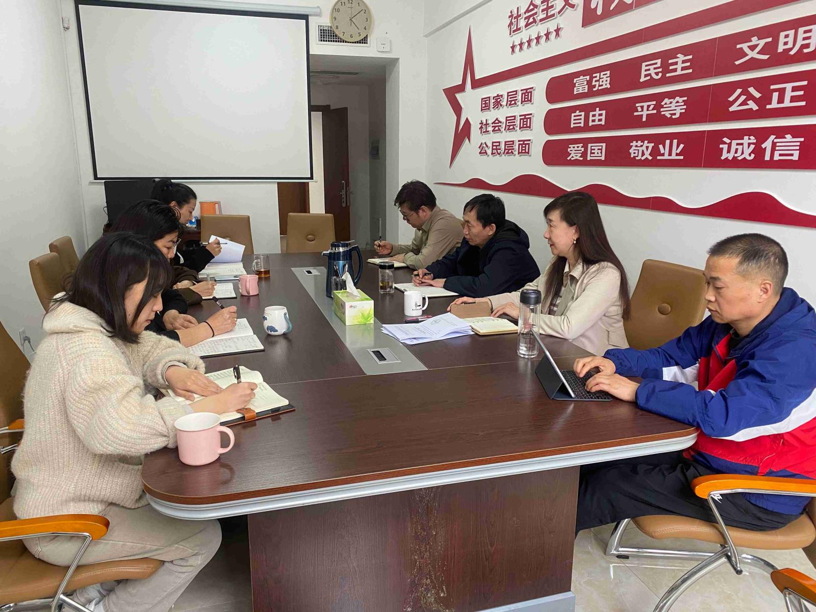 6ba7241a1d5667af43cc4cd53c7046f(1).jpg 6ba7241a1d5667af43cc4cd53c7046f(1).jpg