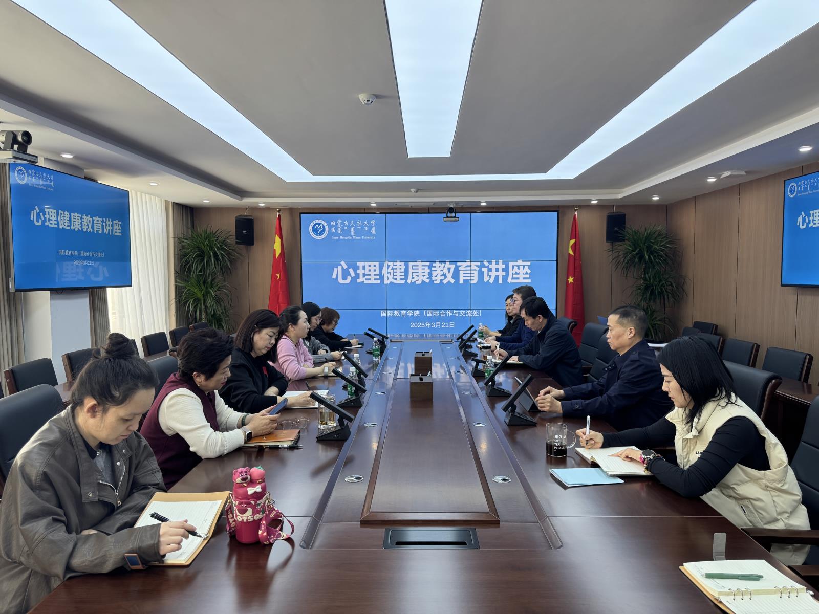 94ec6d3c86e56120ad8117e4d9859f4.jpg 94ec6d3c86e56120ad8117e4d9859f4.jpg